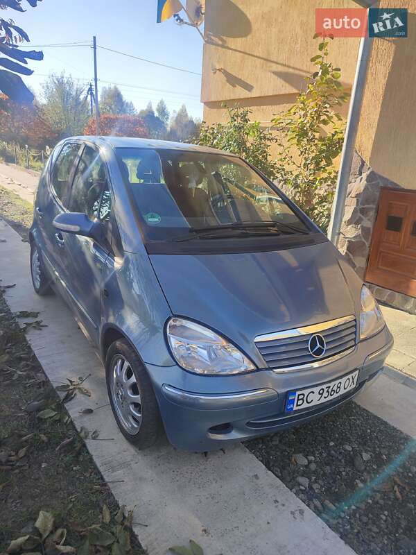 Хэтчбек Mercedes-Benz A-Class 2003 в 