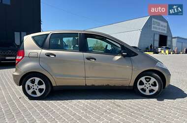 Хэтчбек Mercedes-Benz A-Class 2005 в 