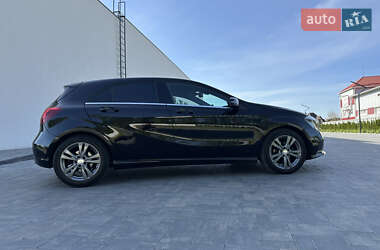 Хэтчбек Mercedes-Benz A-Class 2016 в 