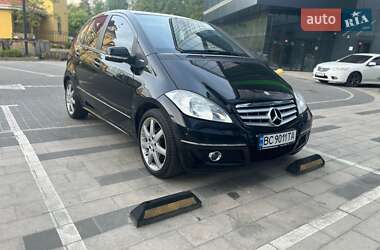 Хетчбек Mercedes-Benz A-Class 2008 в 