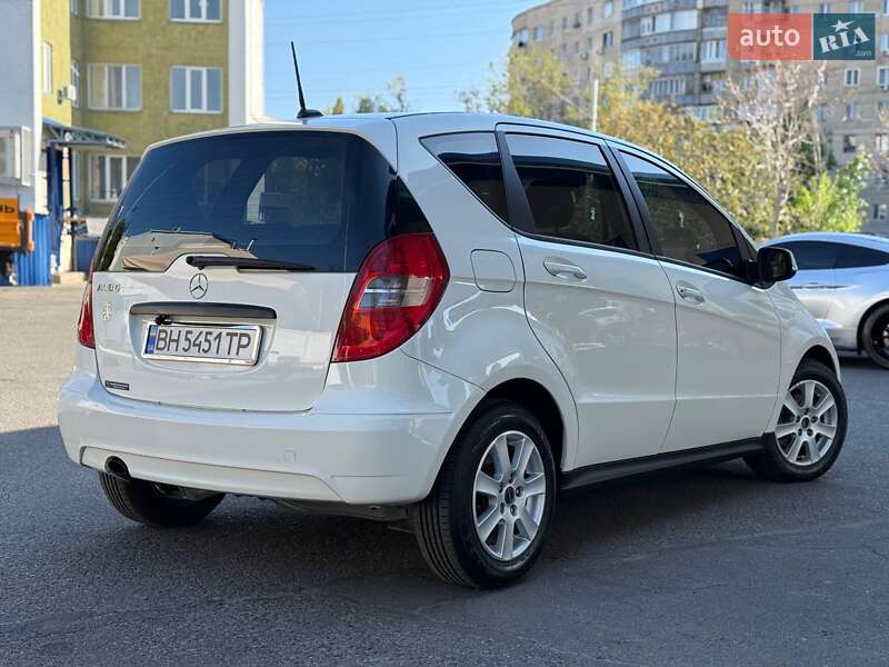 Хетчбек Mercedes-Benz A-Class 2010 в Одесі
