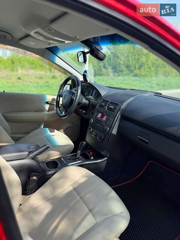 Хэтчбек Mercedes-Benz A-Class 2011 в Василькове фото 12 Хэтчбек Mercedes-Benz A-Class 2011 в Василькове
