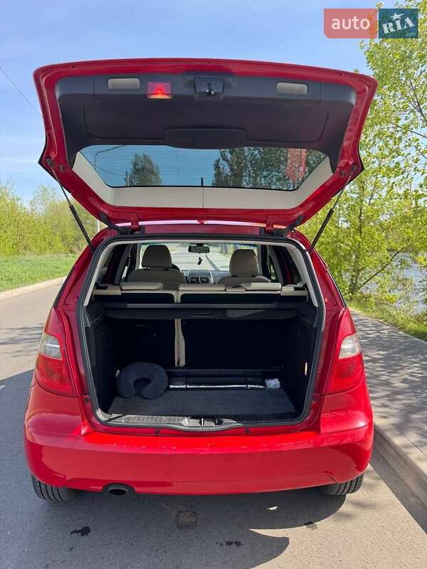 Хэтчбек Mercedes-Benz A-Class 2011 в Василькове фото 17 Хэтчбек Mercedes-Benz A-Class 2011 в Василькове