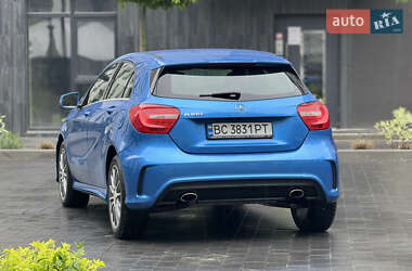 Хэтчбек Mercedes-Benz A-Class 2015 в 