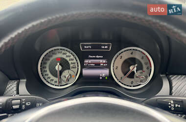 Хэтчбек Mercedes-Benz A-Class 2015 в 
