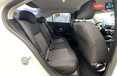 Седан Mercedes-Benz A-Class 2019 в 