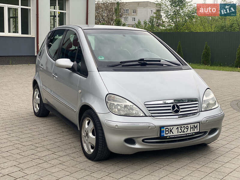 Хэтчбек Mercedes-Benz A-Class 2001 в 