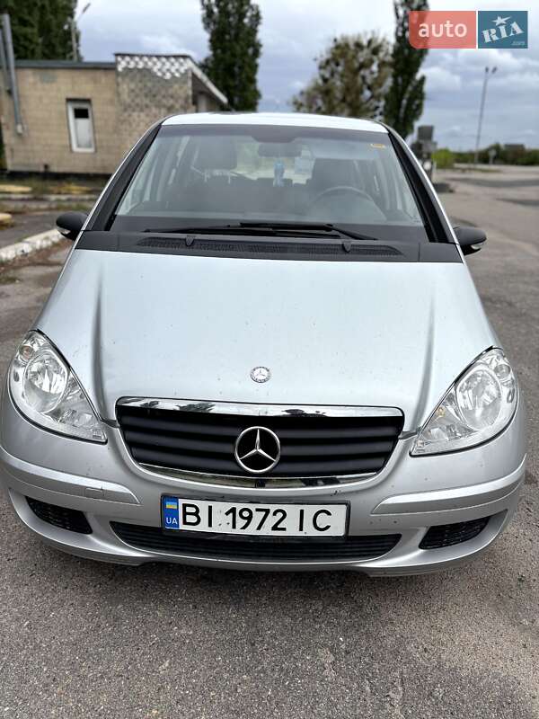Хэтчбек Mercedes-Benz A-Class 2005 в 