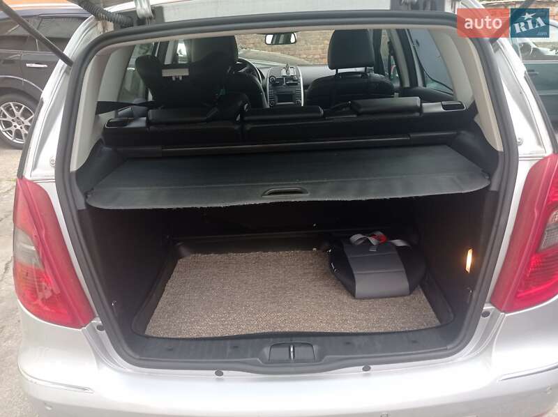 Хетчбек Mercedes-Benz A-Class 2011 в Володимирі