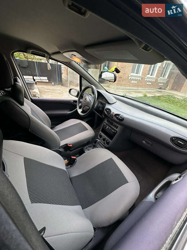 Хэтчбек Mercedes-Benz A-Class 2002 в Виннице