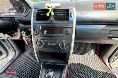 Хетчбек Mercedes-Benz A-Class 2005 в 