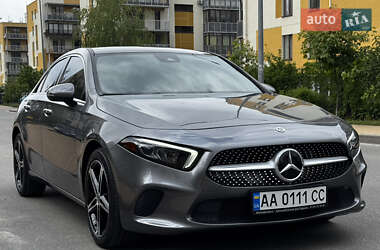 Седан Mercedes-Benz A-Class 2021 в Києві