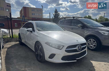 Седан Mercedes-Benz A-Class 2020 в Львові