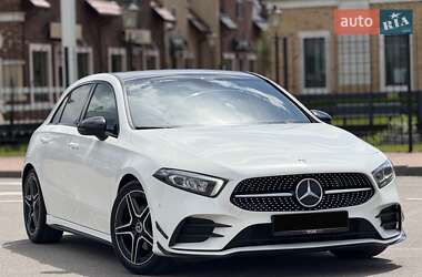 Хетчбек Mercedes-Benz A-Class 2018 в 