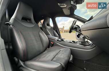 Хетчбек Mercedes-Benz A-Class 2018 в 