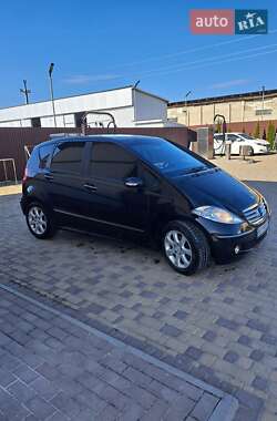 Хэтчбек Mercedes-Benz A-Class 2006 в 