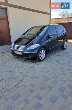 Хэтчбек Mercedes-Benz A-Class 2006 в 