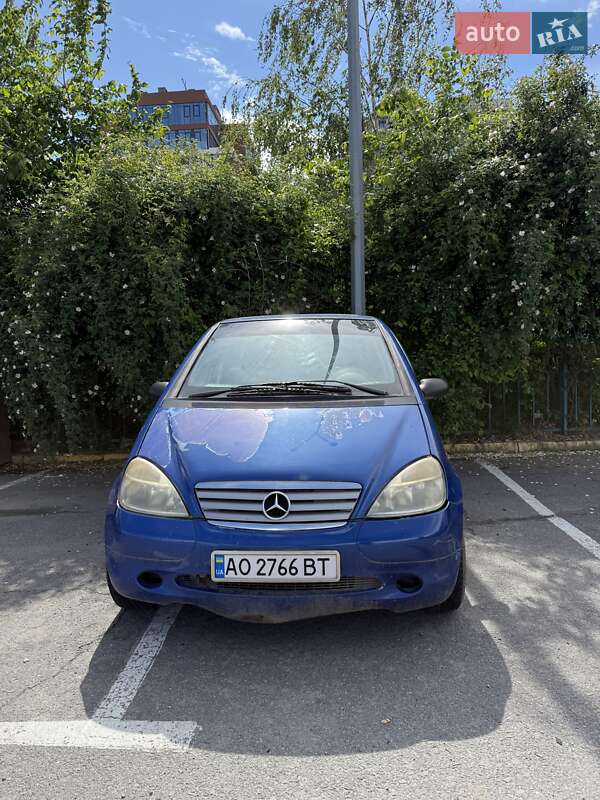 Хэтчбек Mercedes-Benz A-Class 2000 в 