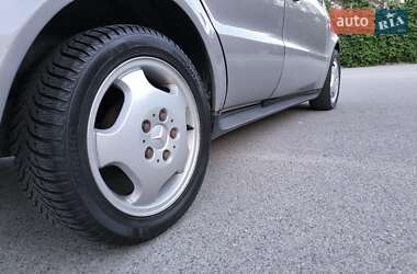 Хетчбек Mercedes-Benz A-Class 1999 в 