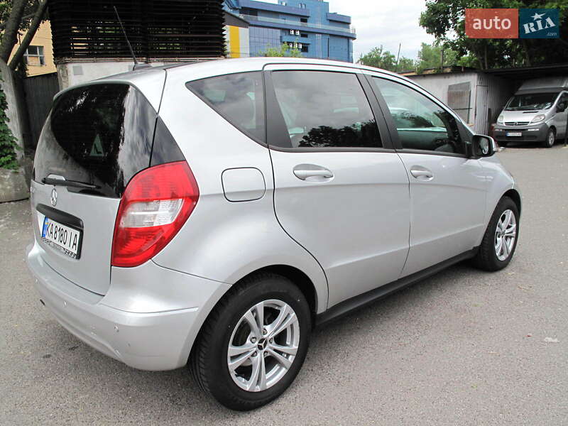 Хэтчбек Mercedes-Benz A-Class 2008 в Киеве