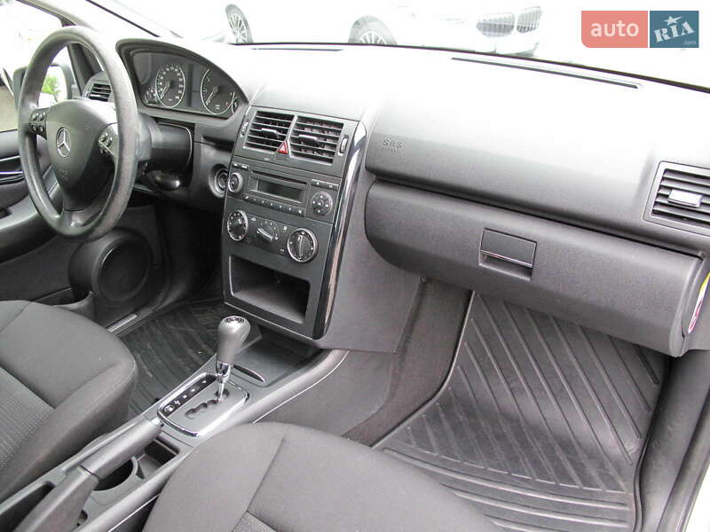 Хэтчбек Mercedes-Benz A-Class 2008 в Киеве