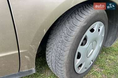 Хэтчбек Mercedes-Benz A-Class 2005 в 