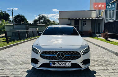Хэтчбек Mercedes-Benz A-Class 2020 в 