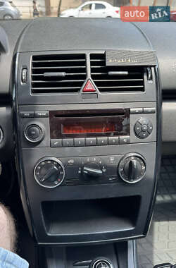 Хэтчбек Mercedes-Benz A-Class 2005 в 