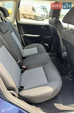 Хэтчбек Mercedes-Benz A-Class 2005 в 