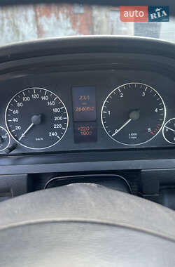 Хэтчбек Mercedes-Benz A-Class 2007 в 