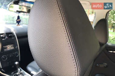 Хетчбек Mercedes-Benz A-Class 2010 в 