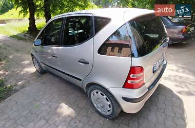Хетчбек Mercedes-Benz A-Class 2004 в 