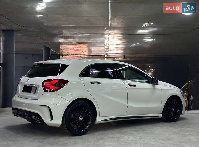 Хэтчбек Mercedes-Benz A-Class 2018 в Киеве