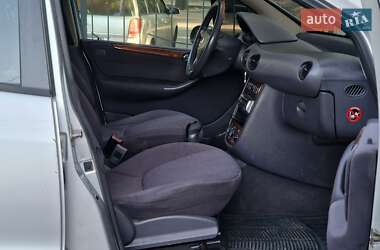 Хэтчбек Mercedes-Benz A-Class 2001 в 