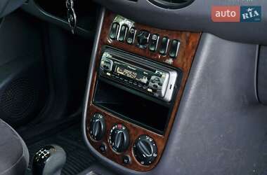 Хэтчбек Mercedes-Benz A-Class 2001 в 