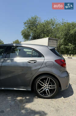 Хэтчбек Mercedes-Benz A-Class 2018 в 