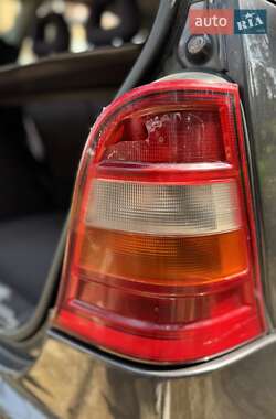 Хетчбек Mercedes-Benz A-Class 1999 в 