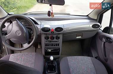 Хэтчбек Mercedes-Benz A-Class 2000 в 