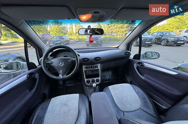 Хэтчбек Mercedes-Benz A-Class 2002 в 