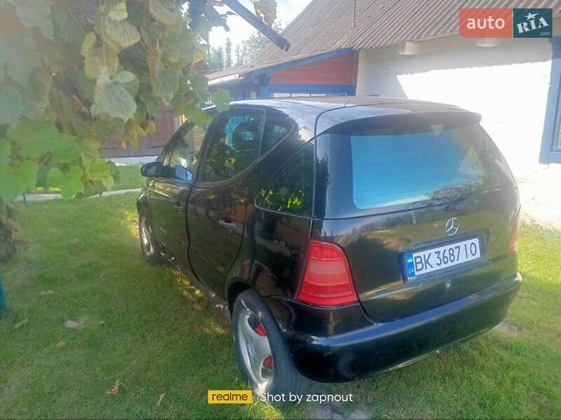 Хетчбек Mercedes-Benz A-Class 2000 в Зарічному