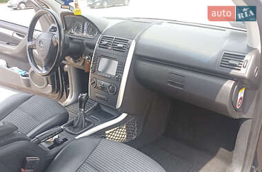 Хэтчбек Mercedes-Benz A-Class 2005 в 