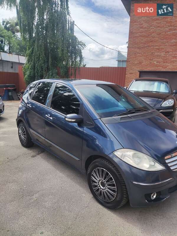 Хэтчбек Mercedes-Benz A-Class 2004 в Киеве