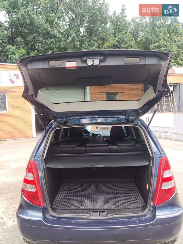 Хэтчбек Mercedes-Benz A-Class 2004 в Киеве