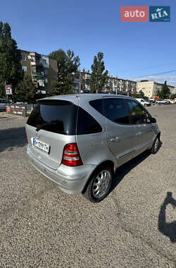 Хэтчбек Mercedes-Benz A-Class 2001 в 