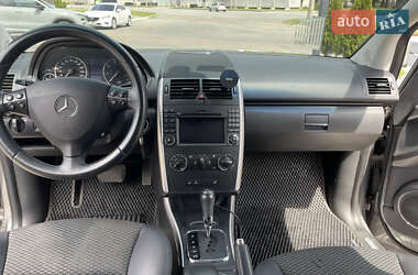 Хэтчбек Mercedes-Benz A-Class 2008 в 