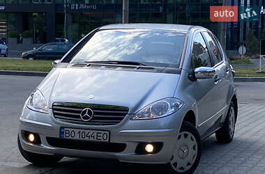 Хэтчбек Mercedes-Benz A-Class 2004 в 
