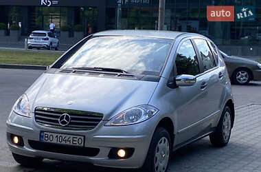 Хэтчбек Mercedes-Benz A-Class 2004 в 