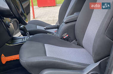 Хэтчбек Mercedes-Benz A-Class 2004 в 