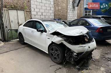 Седан Mercedes-Benz A-Class 2021 в Києві