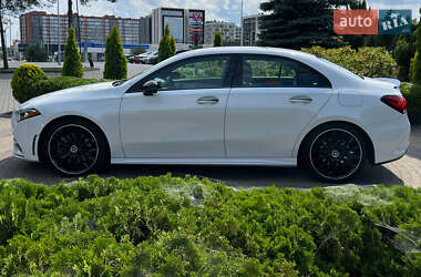Седан Mercedes-Benz A-Class 2019 в 